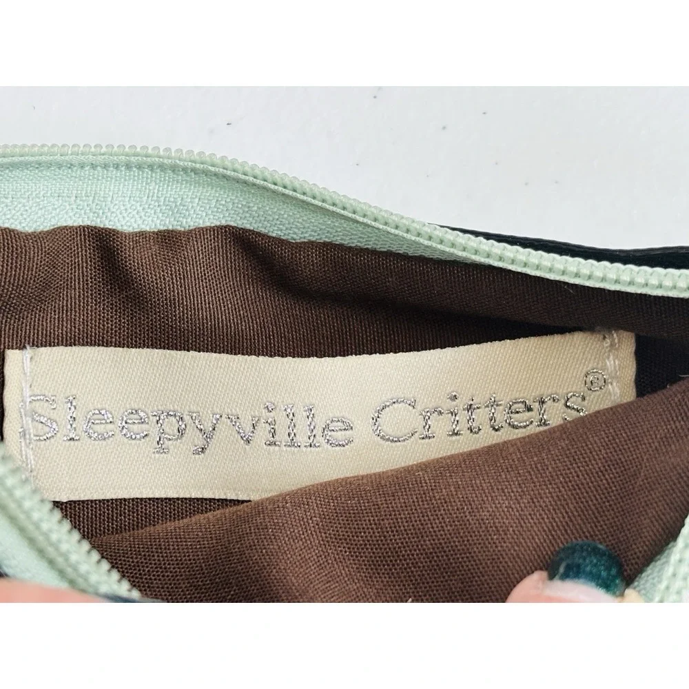 Sleepyville Critters Light Blue Rainbow‎ Unicorn Zipper Handbag with Wrist Strap
